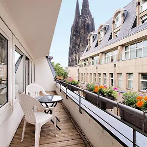callas-hotel-am-dom.topcolognehotels.com/